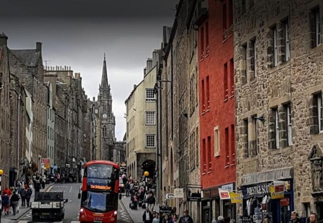 Royal Mile Famous Canongate Flat Edimburgo Exterior foto